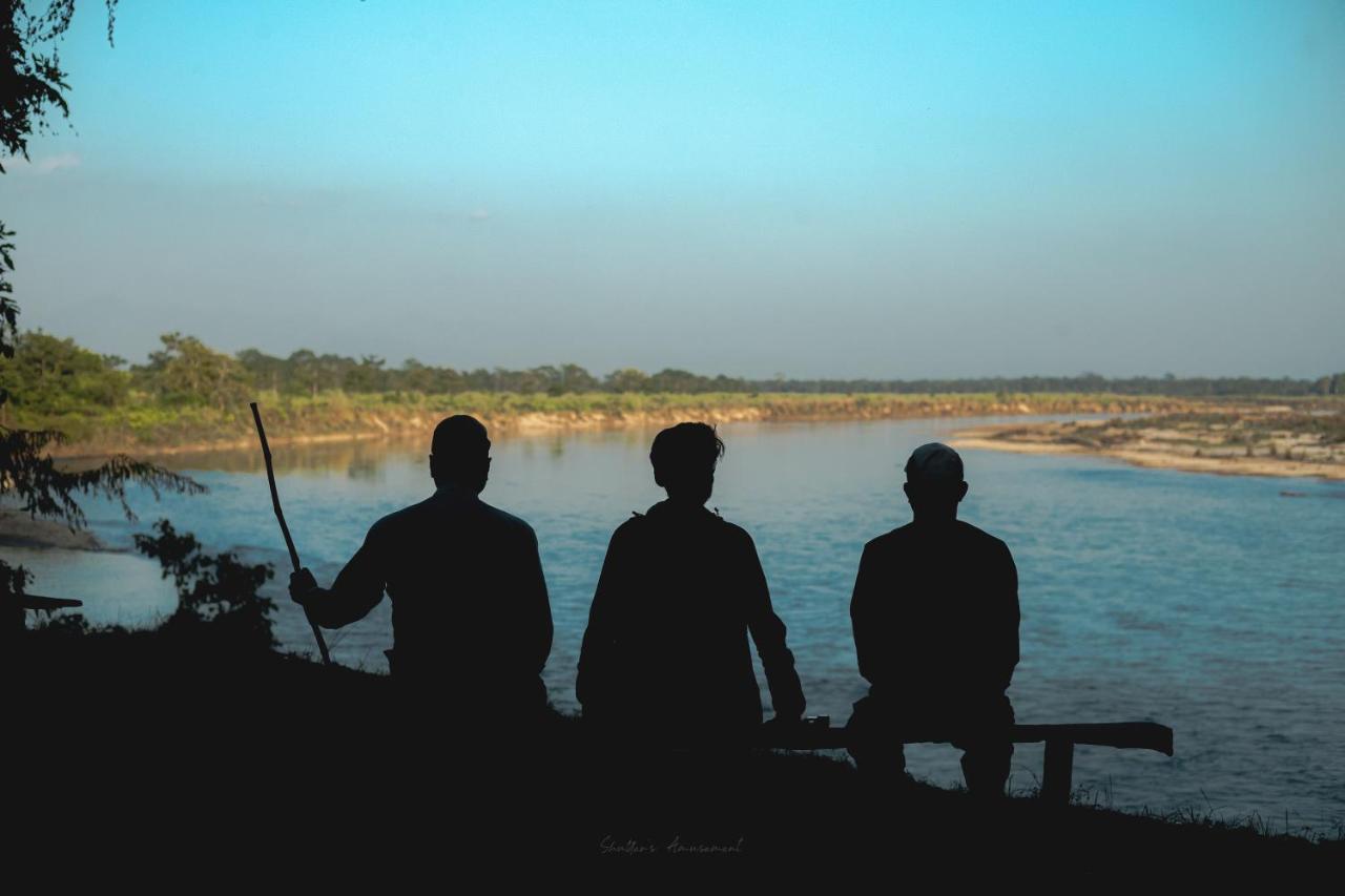 Happy Lemon Tree Lodge Sauraha Εξωτερικό φωτογραφία