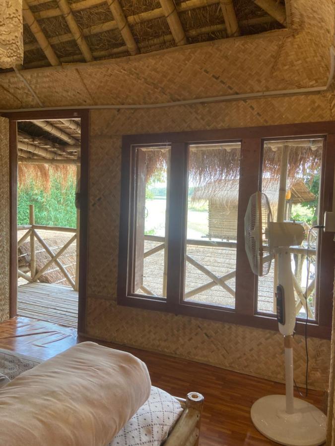 Happy Lemon Tree Lodge Sauraha Εξωτερικό φωτογραφία